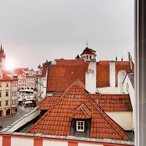 Karlova 25 Apartman